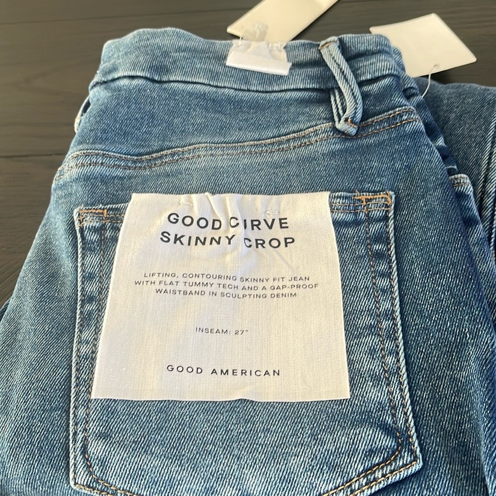 **New-Never Worn** Good American Good Curve Skinny Crop Jeans
